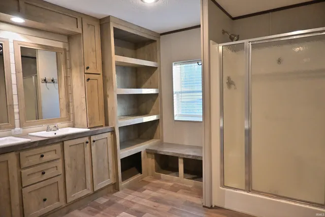 $249,700 | 2031 East 550 South, Huntingburg, IN 47542