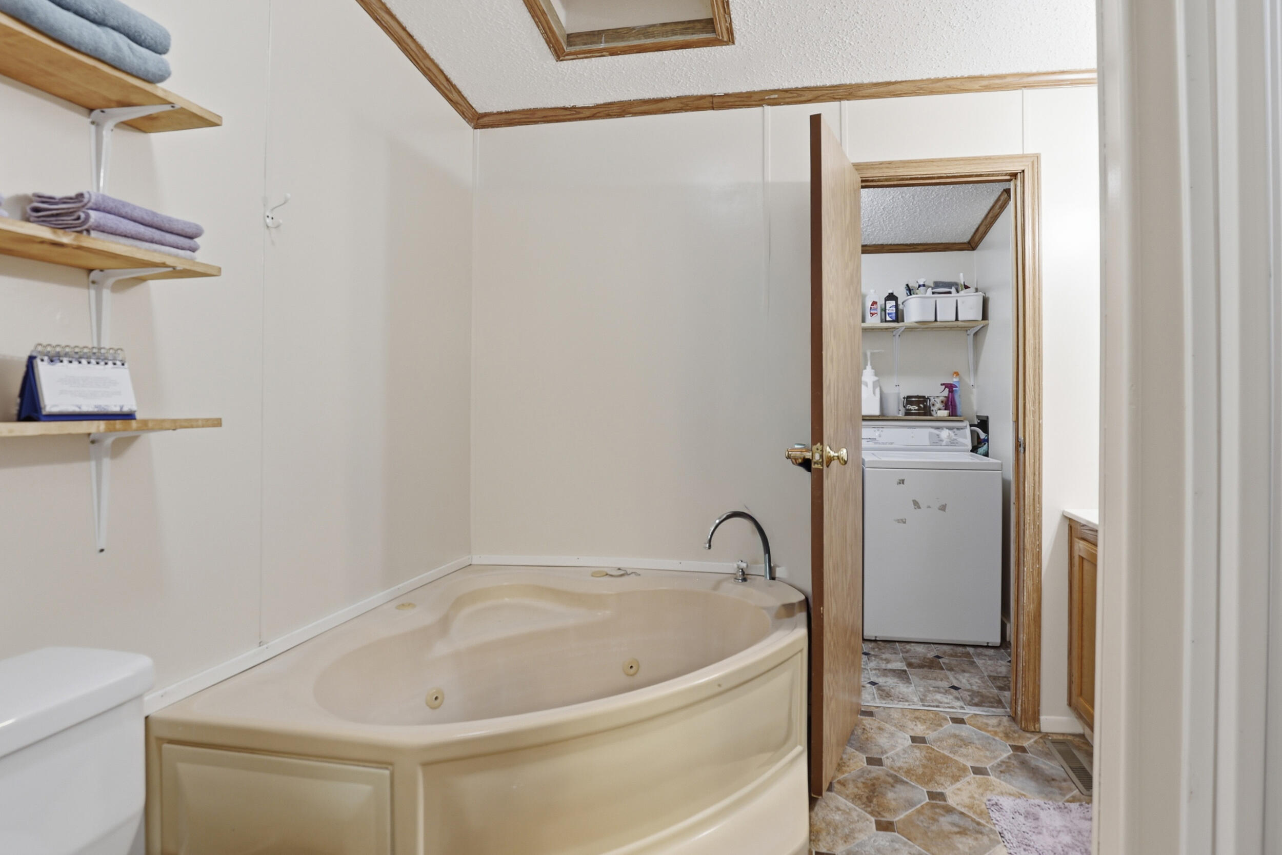 17806 Old Logging Road Hersey, MI 49639 - Photo 11 of 36 17_a-19