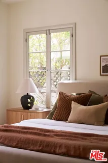 $2,195,000 | 923 South Ogden Drive, Los Angeles, CA 90036