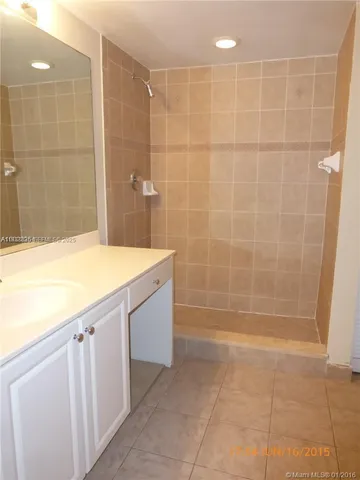 $2,450 | 529 East Sheridan Street, Unit 1071, Dania Beach, FL 33004