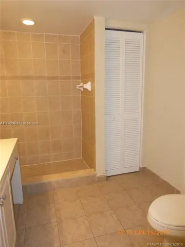 $2,450 | 529 East Sheridan Street, Unit 1071, Dania Beach, FL 33004