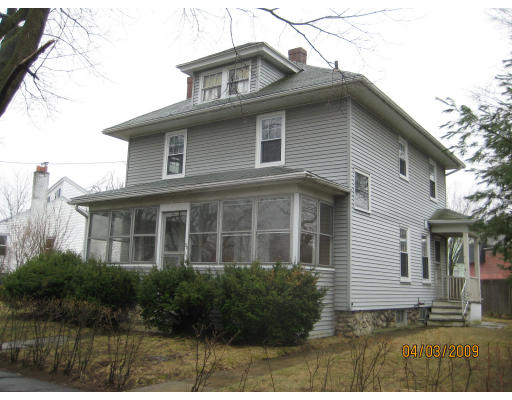 93 Brandon Road Worcester, MA 01606 - Photo 3 of 8 Gallery Image 3