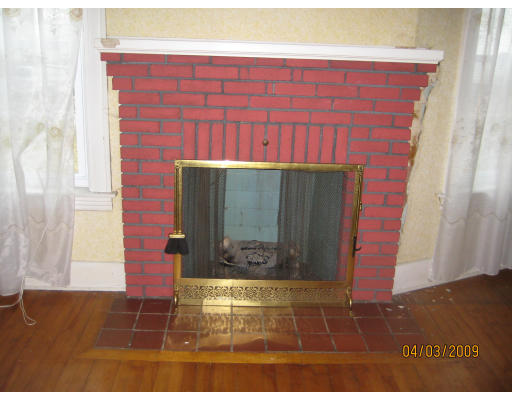 93 Brandon Road Worcester, MA 01606 - Photo 6 of 8 Gallery Image 6