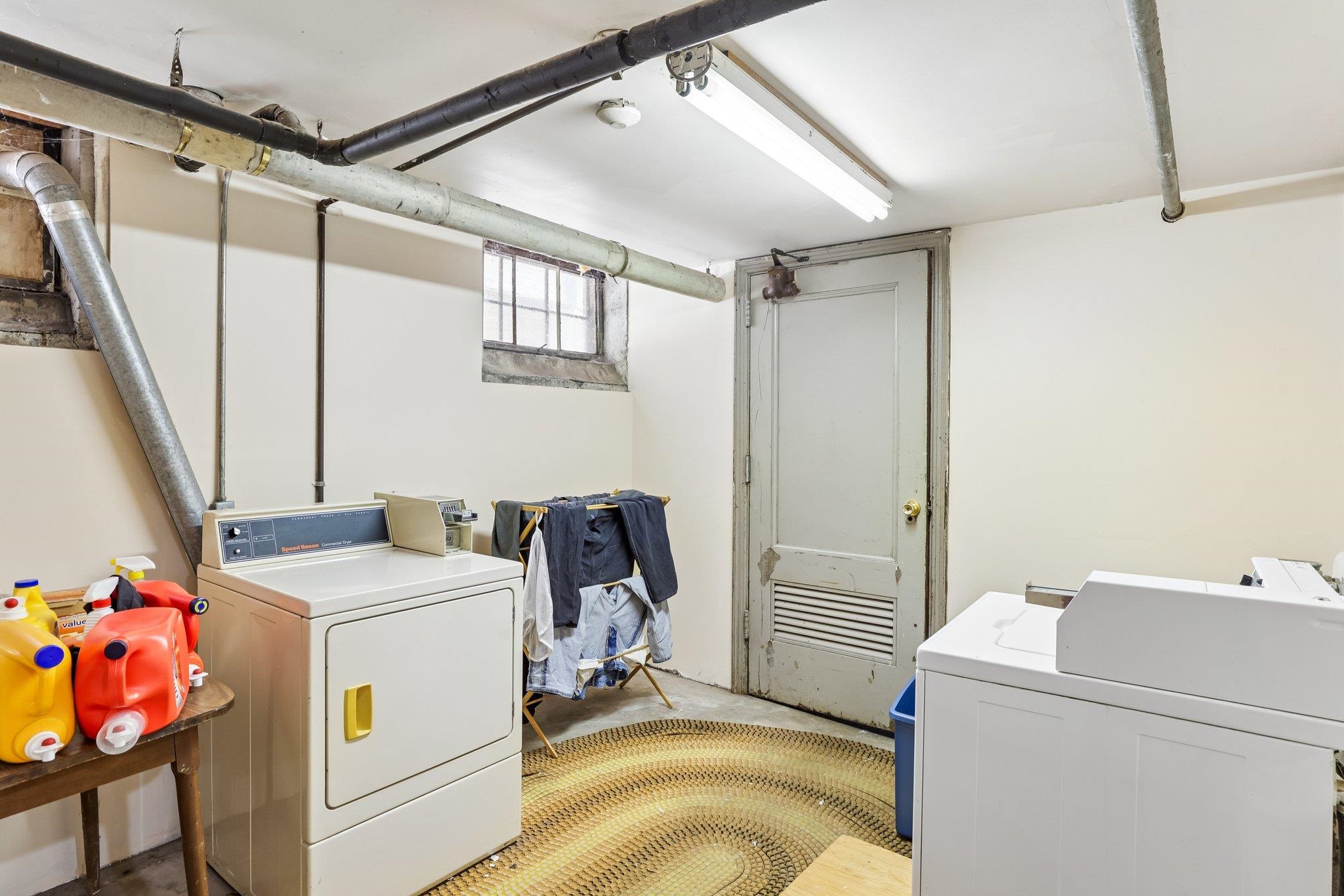 926 Spaight Street Madison, WI 53703 - Photo 11 of 61