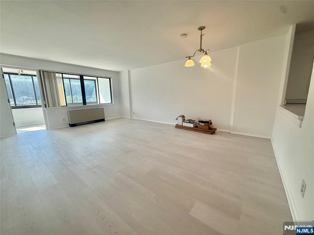 1203 River Road, Unit 14M Edgewater, NJ 07020 - Photo 9 of 22