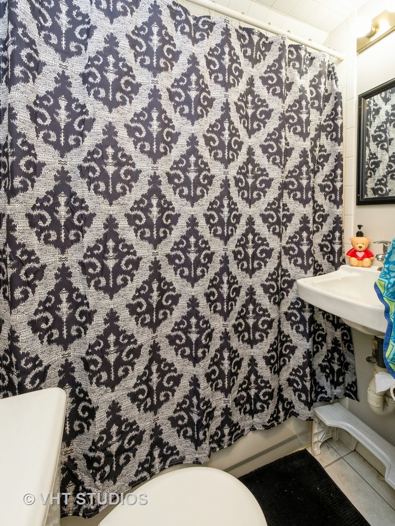 2415 Johnsburg Road, Unit 3 Johnsburg, IL 60051 - Photo 8 of 9