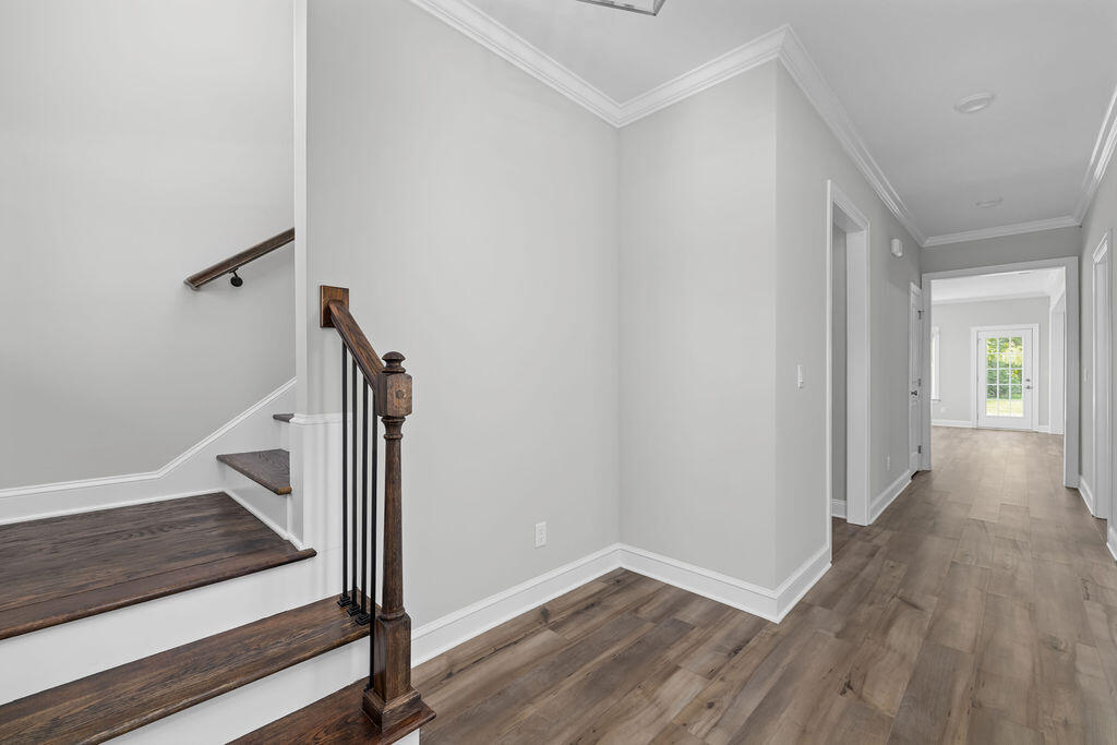 6041 Ridgesong Way, Unit 10 Chattanooga, TN 37416 - Photo 4 of 35 entrance/foyer