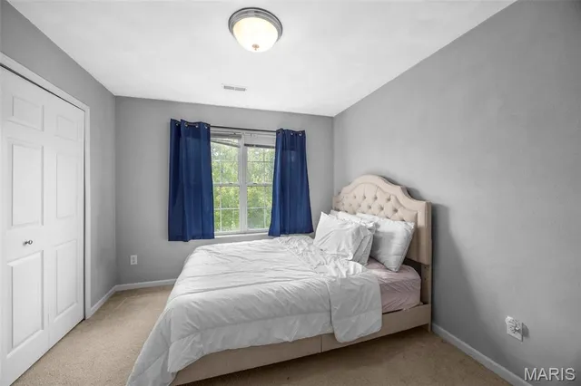 $315,000 | 1439 Kingsley Drive, O'Fallon, IL 62269