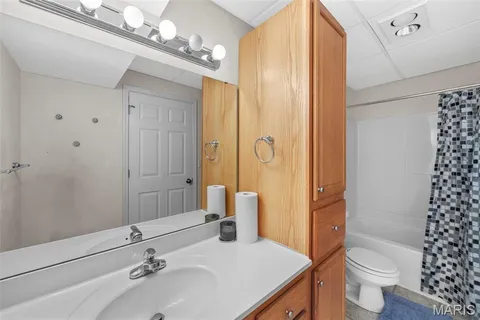 $315,000 | 1439 Kingsley Drive, O'Fallon, IL 62269