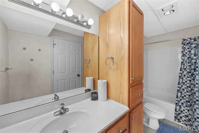 $315,000 | 1439 Kingsley Drive, O'Fallon, IL 62269