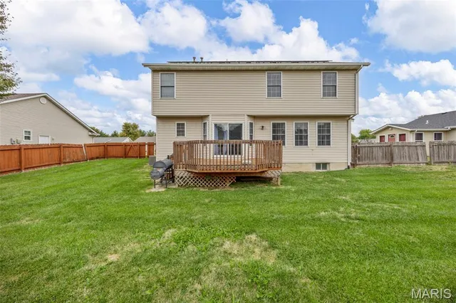 $315,000 | 1439 Kingsley Drive, O'Fallon, IL 62269