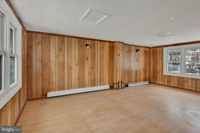 $150,000 | 131 Mulberry Street, Reading, PA 19601