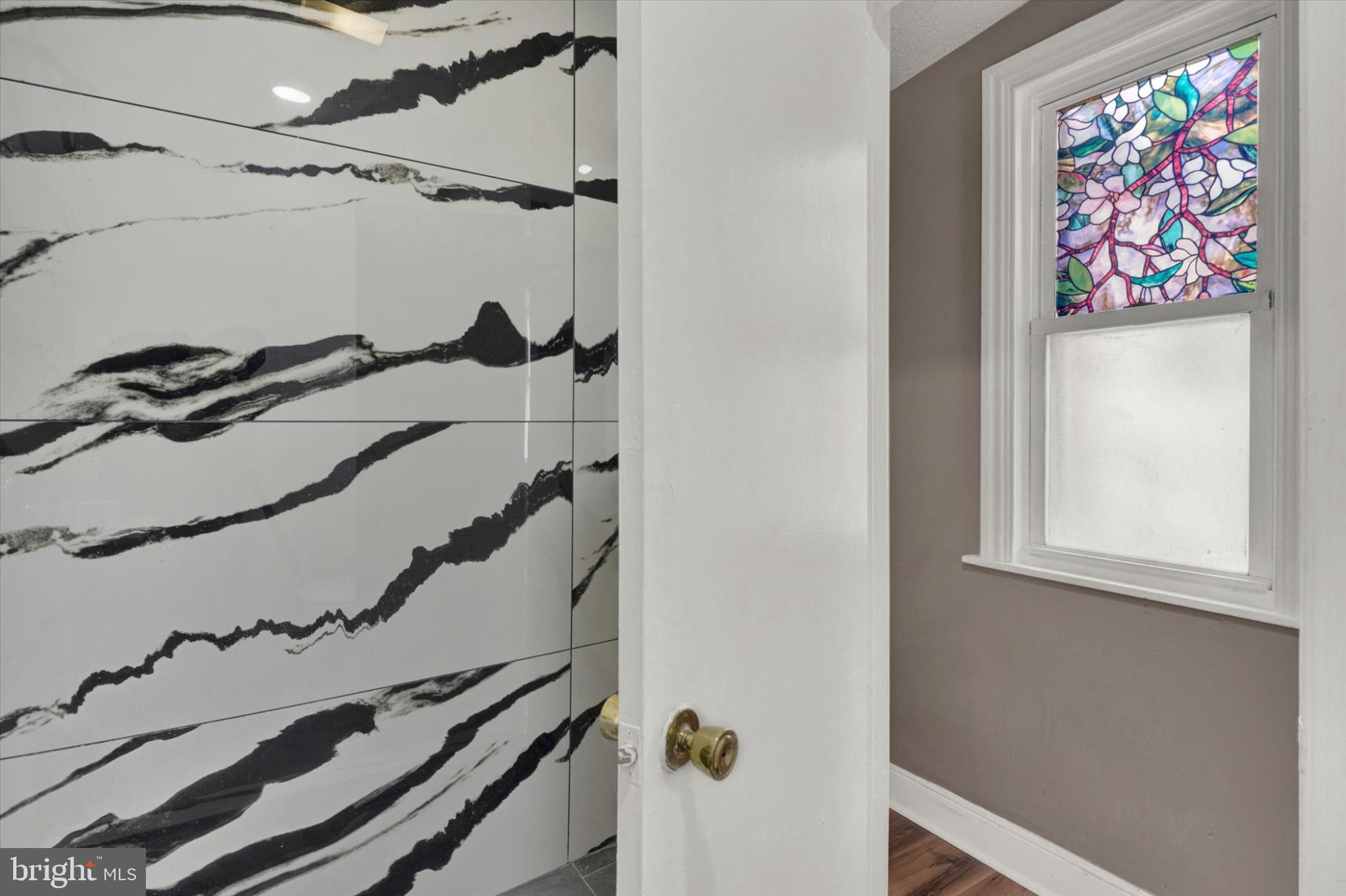 131 Mulberry Street Reading, PA 19601 - Photo 9 of 24