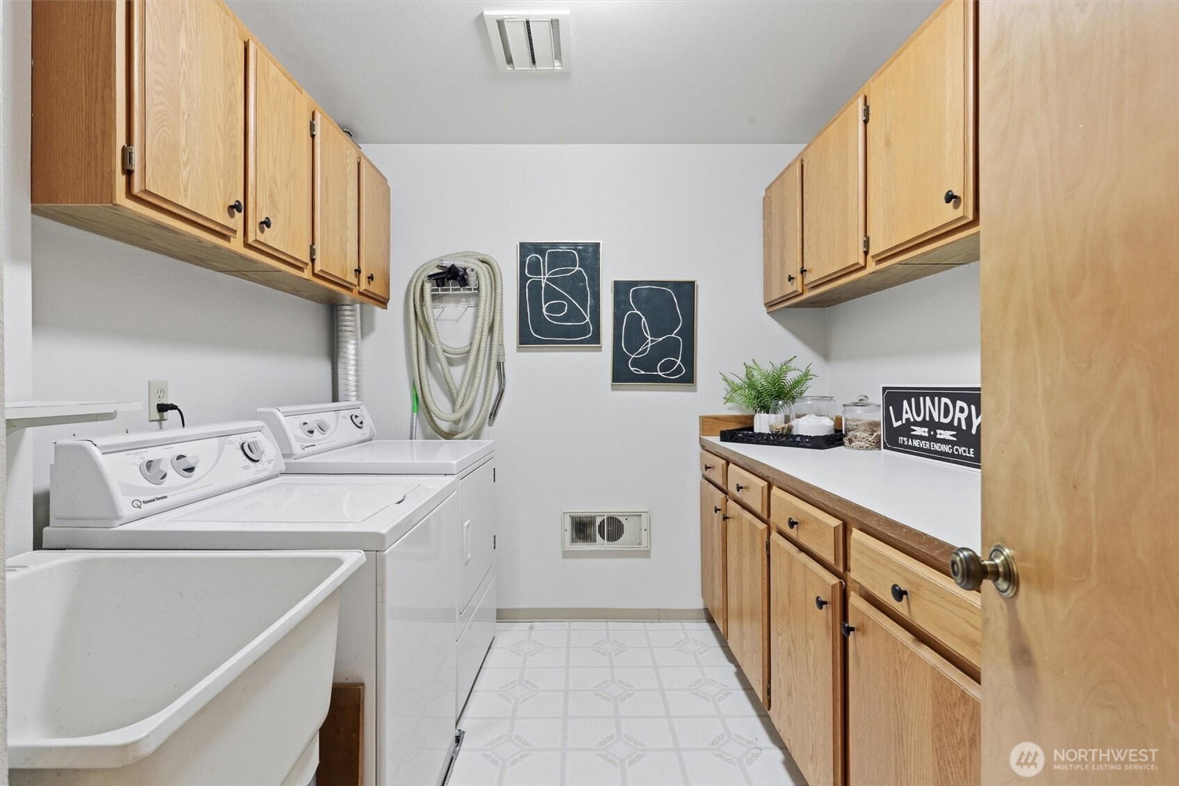 201 3rd Avenue North, Unit 317 Edmonds, WA 98020 - Photo 26 of 39