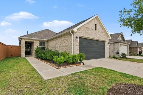 $309,000 | 8214 Royal Breeze Drive, Cypress, TX 77433