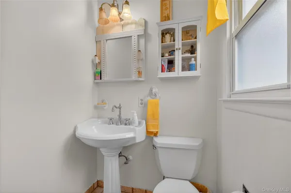 $699,999 | 81 Brandy Lane, Wappingers Falls, NY 12590