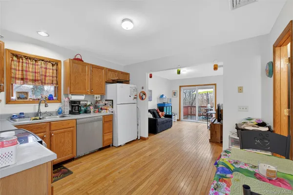 $699,999 | 81 Brandy Lane, Wappingers Falls, NY 12590