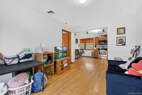 $699,999 | 81 Brandy Lane, Wappingers Falls, NY 12590