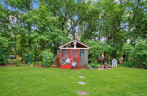 $699,999 | 81 Brandy Lane, Wappingers Falls, NY 12590