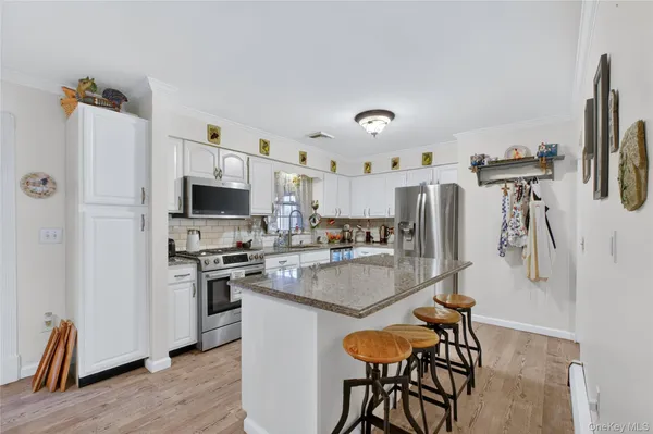$699,999 | 81 Brandy Lane, Wappingers Falls, NY 12590
