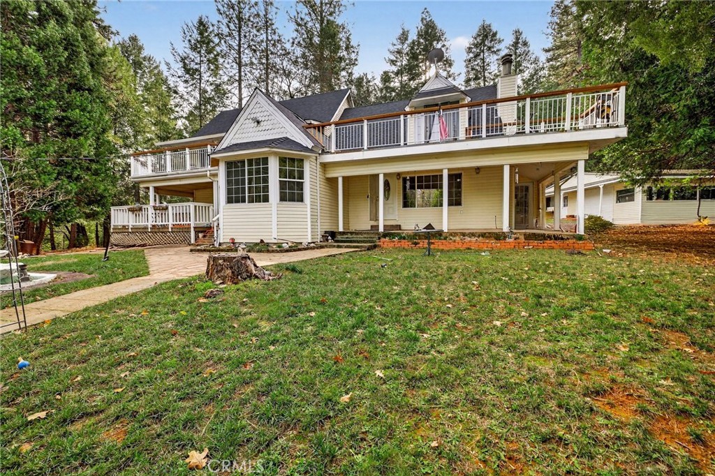 5048 Big Bend Road Oroville, CA 95965 - Photo 11 of 75 front view of a house with a yard