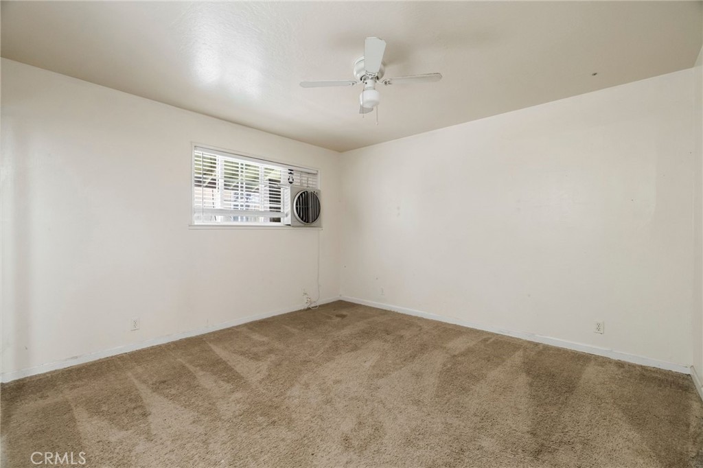 5048 Big Bend Road Oroville, CA 95965 - Photo 22 of 75 an empty room with windows