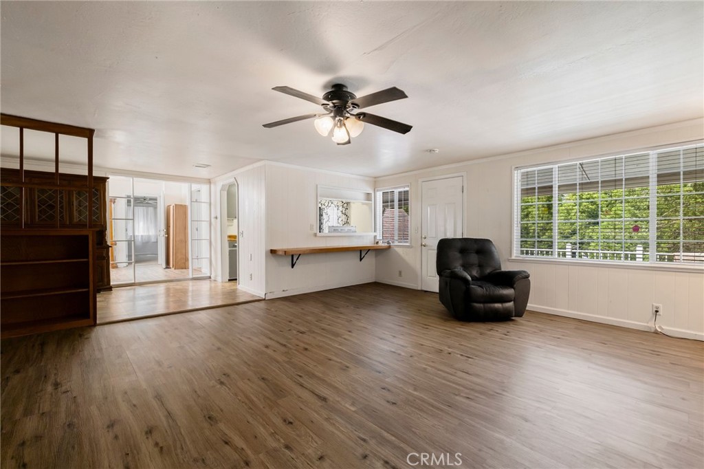 5048 Big Bend Road Oroville, CA 95965 - Photo 29 of 75 a living room with furniture and a large window