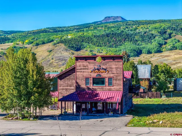 $1,600,000 | 81 Gillaspey Avenue, Crested Butte, CO 81224