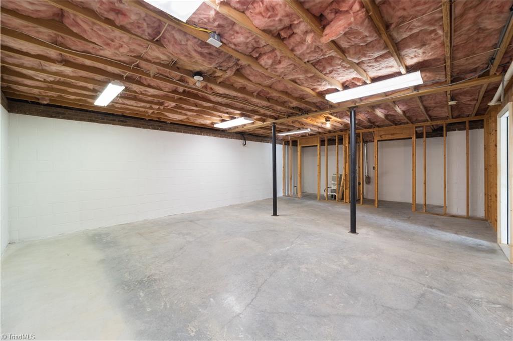 6200 Spring Park Road Clemmons, NC 27012 - Photo 31 of 42