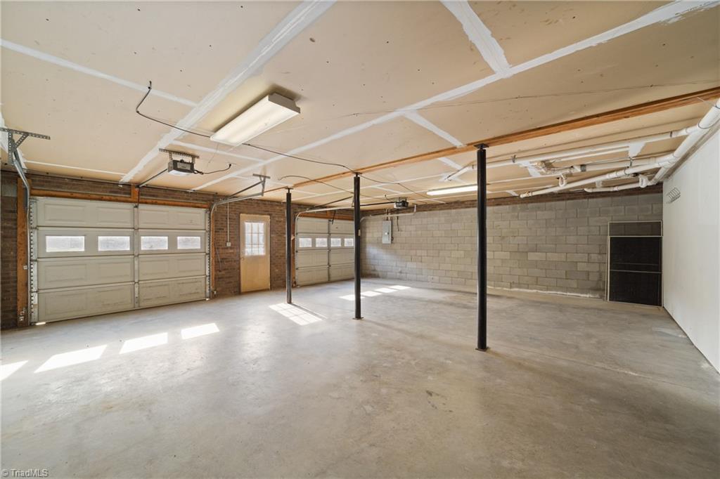 6200 Spring Park Road Clemmons, NC 27012 - Photo 35 of 42