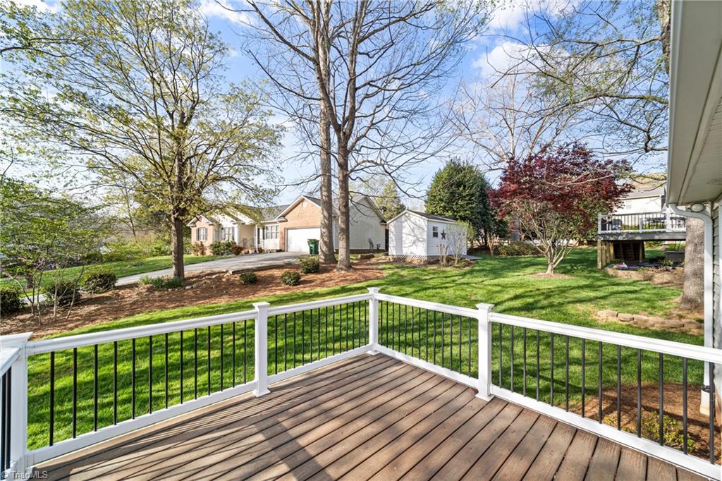 6200 Spring Park Road Clemmons, NC 27012 - Photo 37 of 42