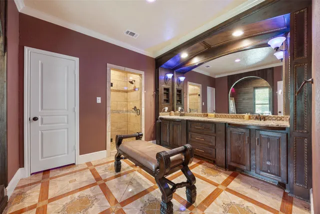 a view of a hallway with entryway