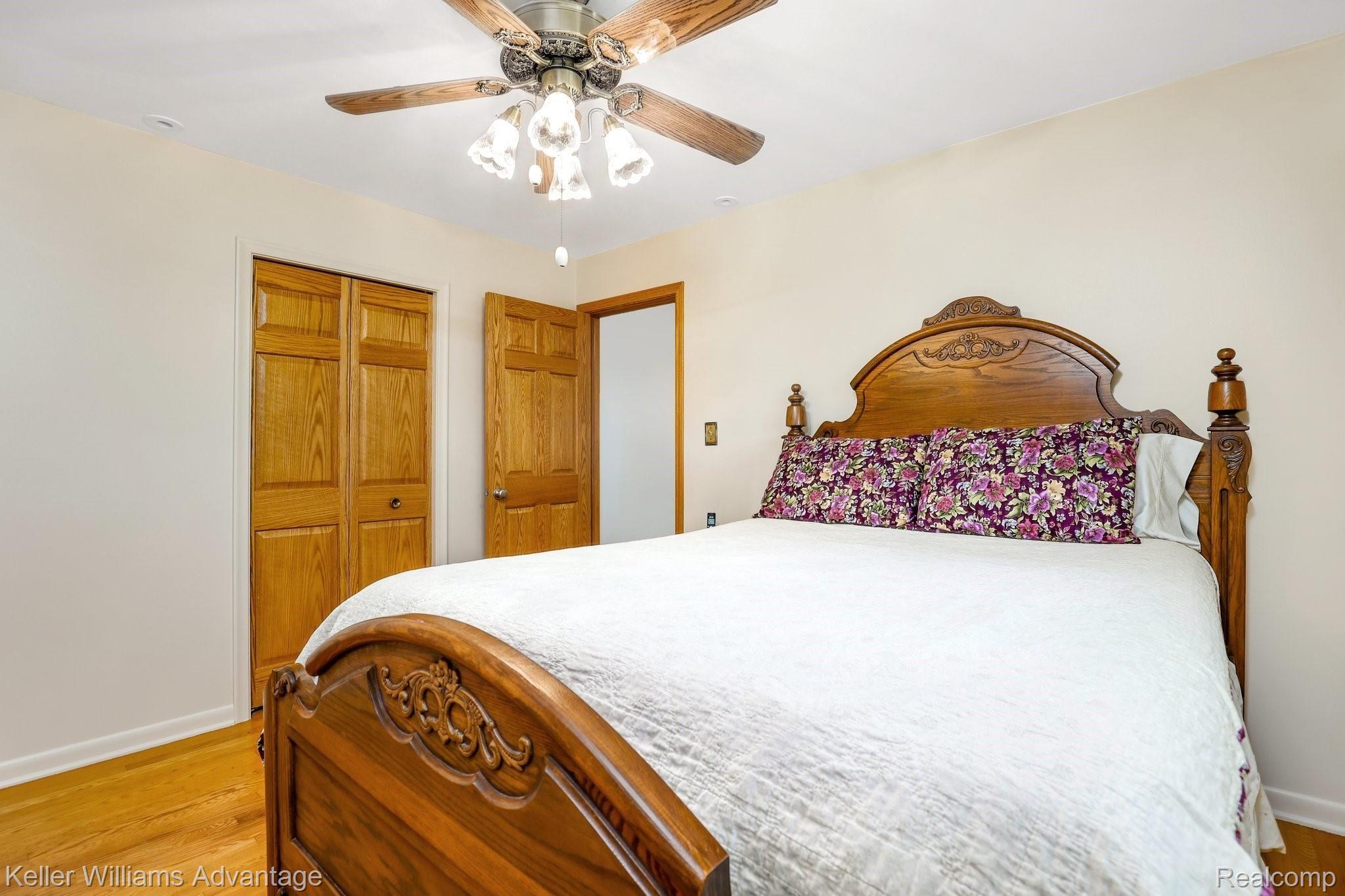 29260 Olmstead Road Flat Rock, MI 48134 - Photo 10 of 30 Bedroom 1