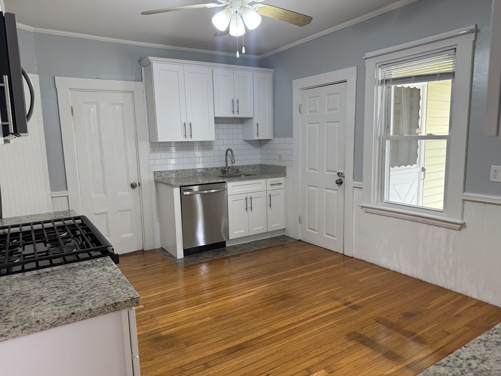 87 Glendower Road, Unit 1 Boston, MA 02131 - Photo 3 of 12