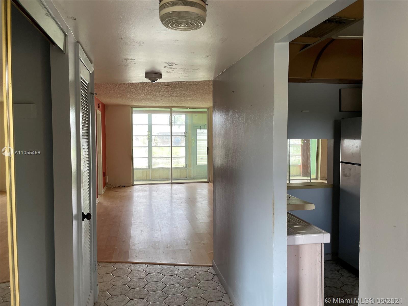 2780 North Pine Island Road, Unit 101 Sunrise, FL 33322 - Photo 2 of 16