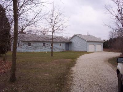 389 West Colon Road Coldwater, MI 49036 - Photo 1 of 17 Primary Photo