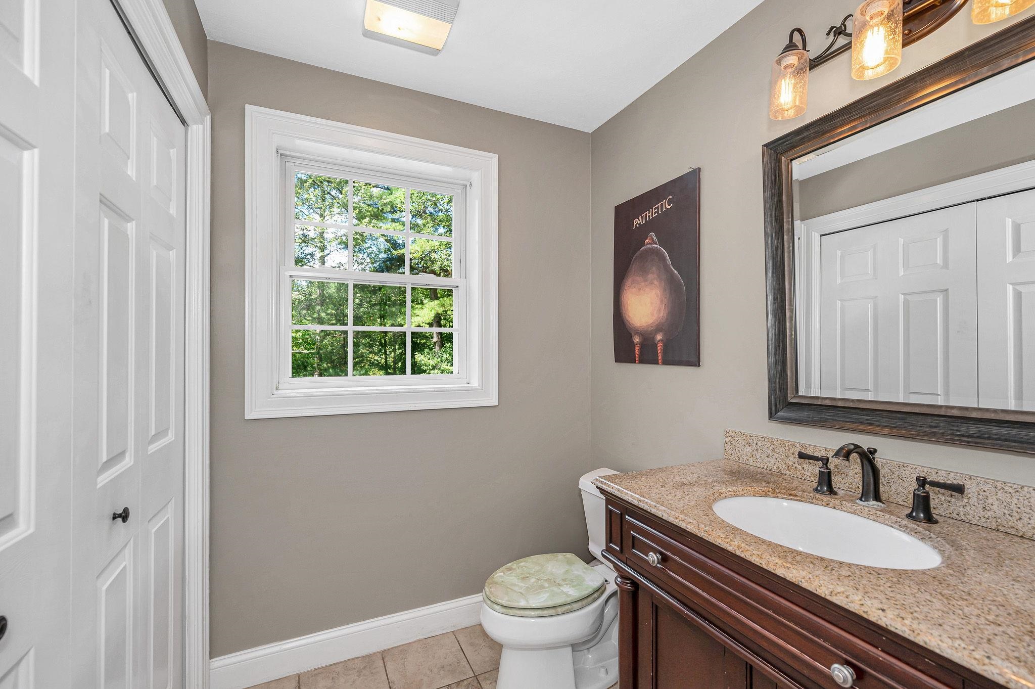 7 Oak Ridge Drive Atkinson, NH 03811 - Photo 11 of 37