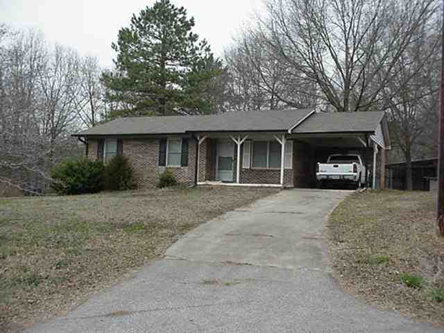 422 Brooks Road Belton, SC 29627 - Photo 2 of 8