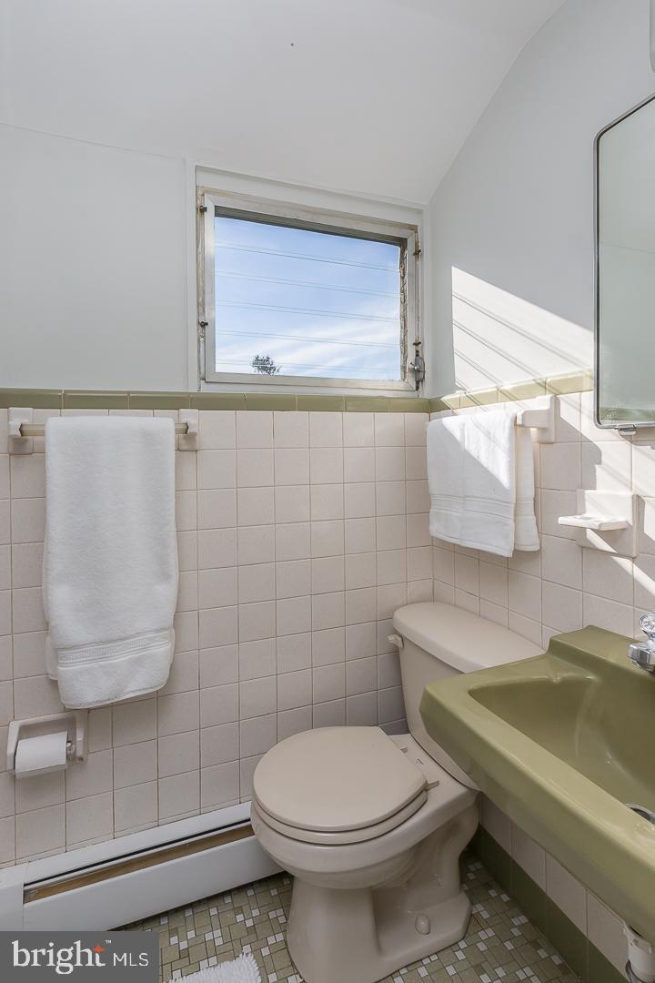 302 Brentwood Road Havertown, PA 19083 - Photo 24 of 49 Gallery Image 24