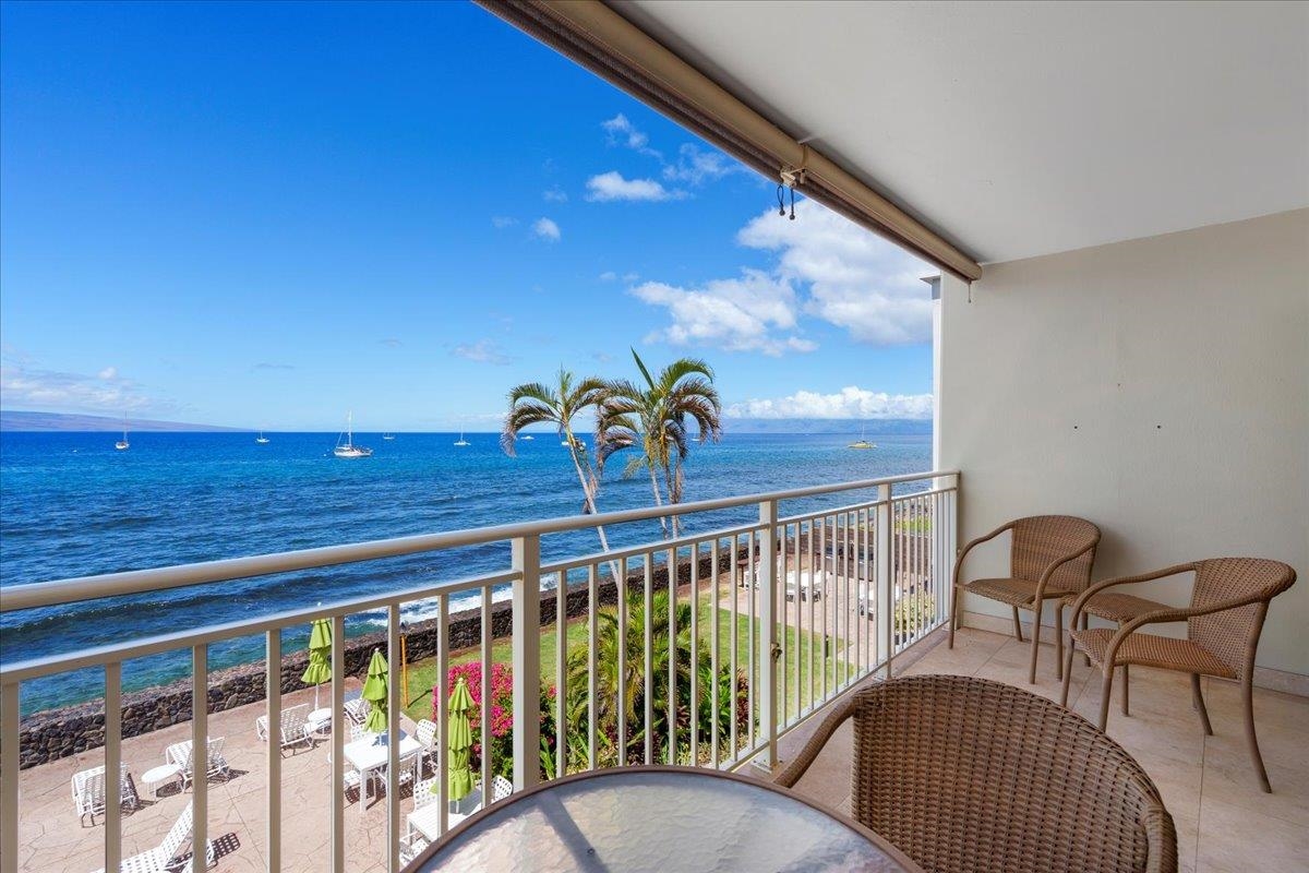 1403 Front Street, Unit 309 Lahaina, HI 96761 - Photo 14 of 33 a view of balcony with furniture