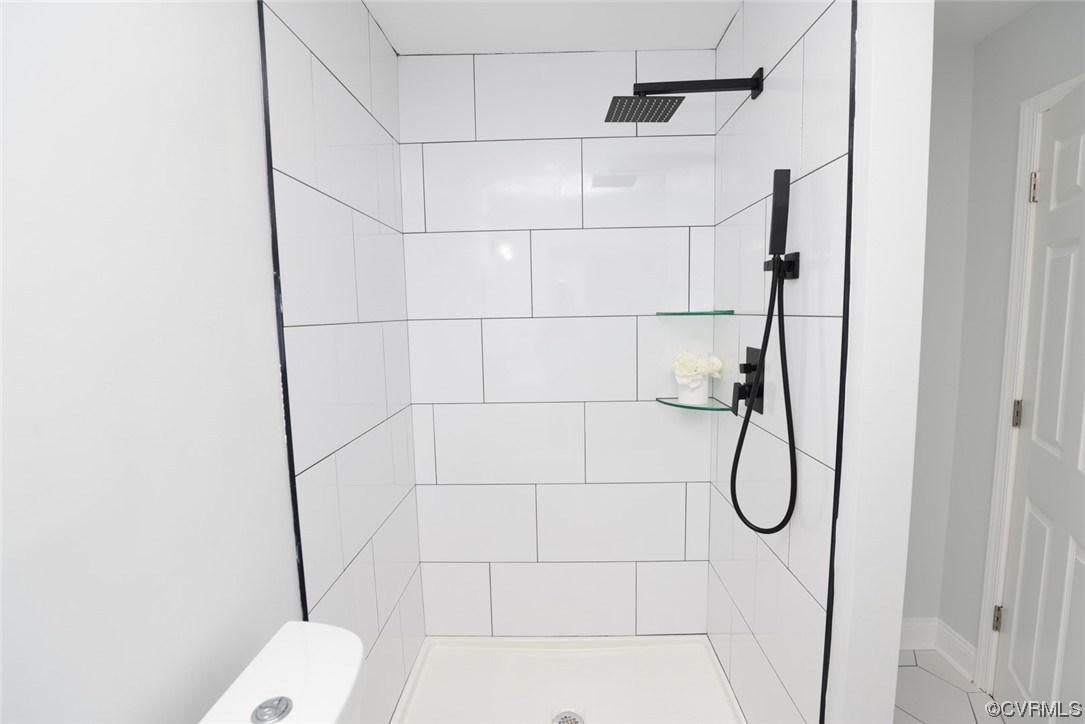 6830 Strathmore Road Richmond, VA 23237 - Photo 12 of 47 a bathroom with a shower