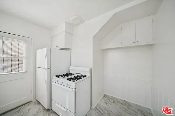 $1,895 | 5329 Vantage Avenue, Unit 1, Valley Village, CA 91607