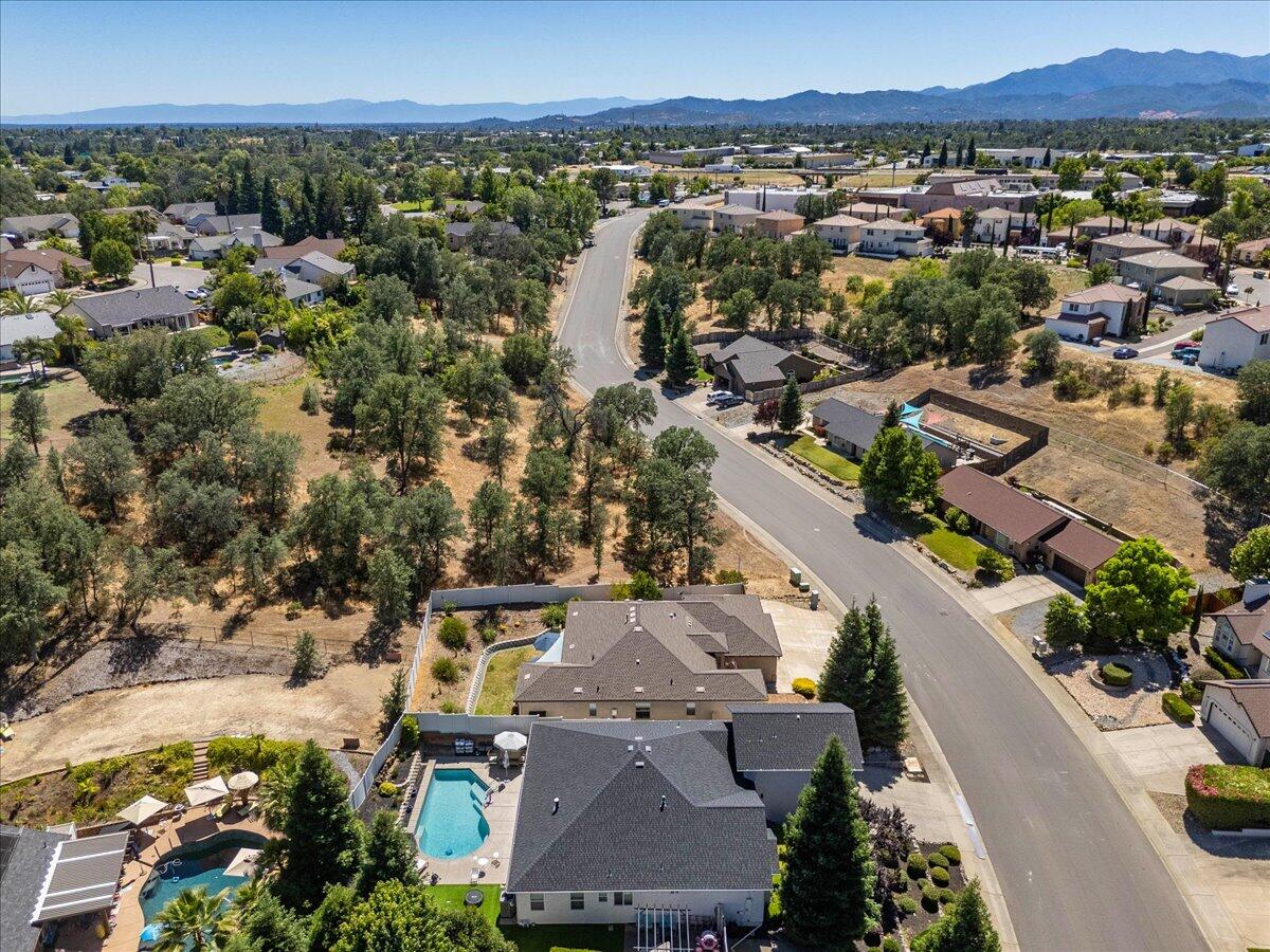 5697 Constitution Way Redding, CA 96003 - Photo 82 of 87 55-5697 Constitution Way - E-9