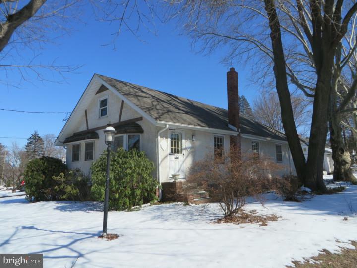 519 Continental Road Hatboro, PA 19040 - Photo 1 of 15 Exterior Front