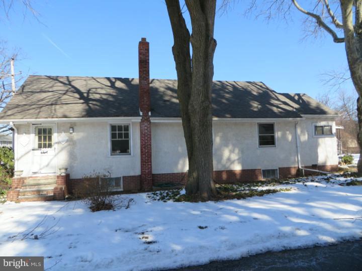 519 Continental Road Hatboro, PA 19040 - Photo 3 of 15 Exterior Side