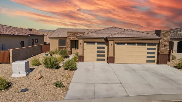 $405,000 | 834 Onate Court, Bullhead City, AZ 86429