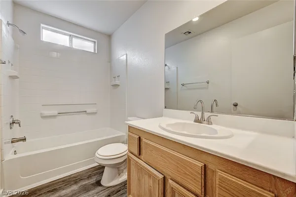 $1,695 | 3672 Moonlit Beach Avenue, Las Vegas, NV 89115