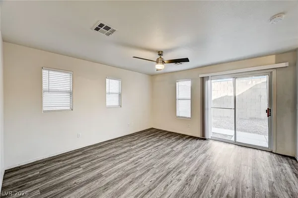 $1,695 | 3672 Moonlit Beach Avenue, Las Vegas, NV 89115