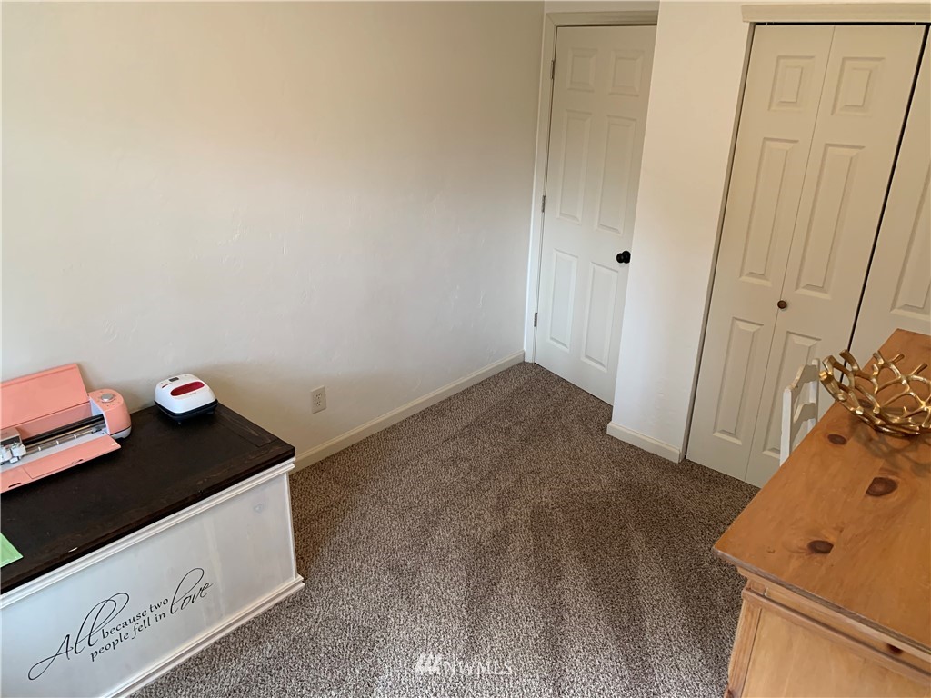 213 Devereese Road Chehalis, WA 98532 - Photo 22 of 33 Gallery Image 22