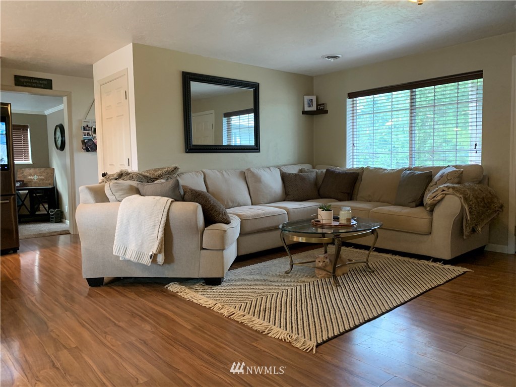 213 Devereese Road Chehalis, WA 98532 - Photo 6 of 33 Gallery Image 6